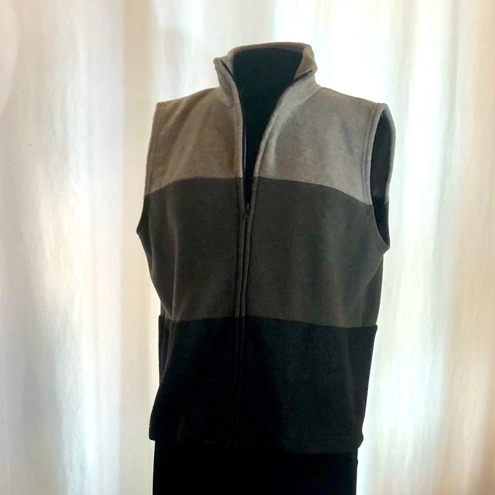 Talbot Black and Gray Vest Size L